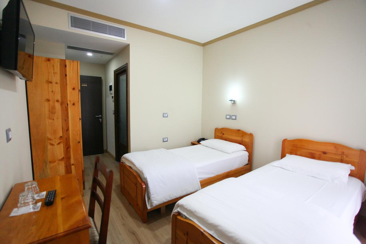 Panorama Rooms Hotel Near The Old Bazaar Krujë Exterior foto